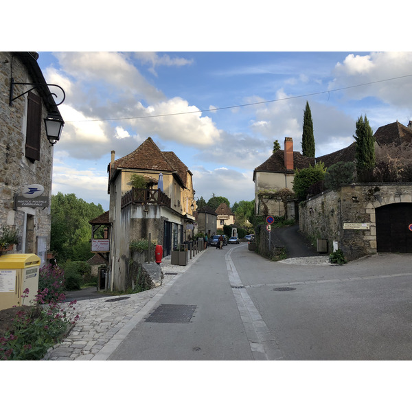 รูปถ่าย ฝรั่งเศส(France) กาเรนนัก(Carennac) 2018-04 55