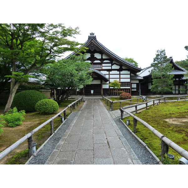 รูปถ่าย ญี่ปุ่น(Japan) เกียวโต(Kyoto) ถนนนิเน็นซากะ(Ninenzaka) 2010-06 53