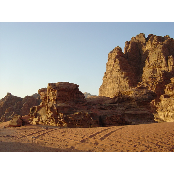 รูปถ่าย จอร์แดน(Jordan) ทะเลทรายวาดีรัม(Wadi Rum Desert) 2004-10 11
