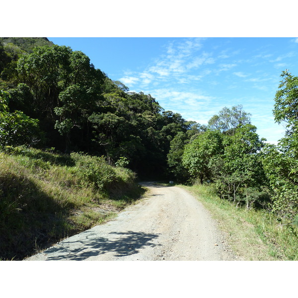 รูปถ่าย นิวแคลิโดเนีย(New Caledonia) ถนนจากทีโอไปกานาลา(Thio to Canala road) 2010-05 12