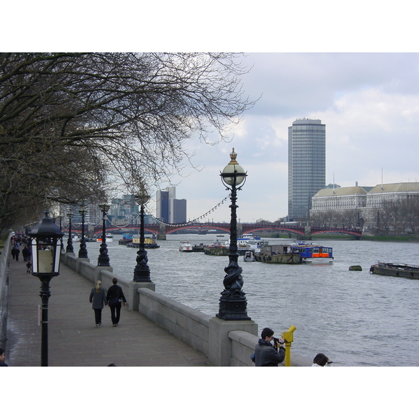รูปถ่าย อังกฤษ(United Kingdom) ลอนดอน(London) 2001-04 100