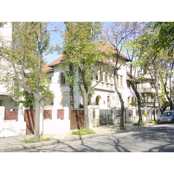 รูปถ่าย โรมาเนีย(Romania) บูคาเรสต์(Bucharest) 2003-10 80