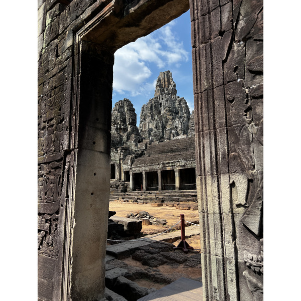 รูปถ่าย กัมพูชา(Cambodia) เสียมราฐ(Siem Reap) ปราสาทบายน(Bayon) 2023-01 29
