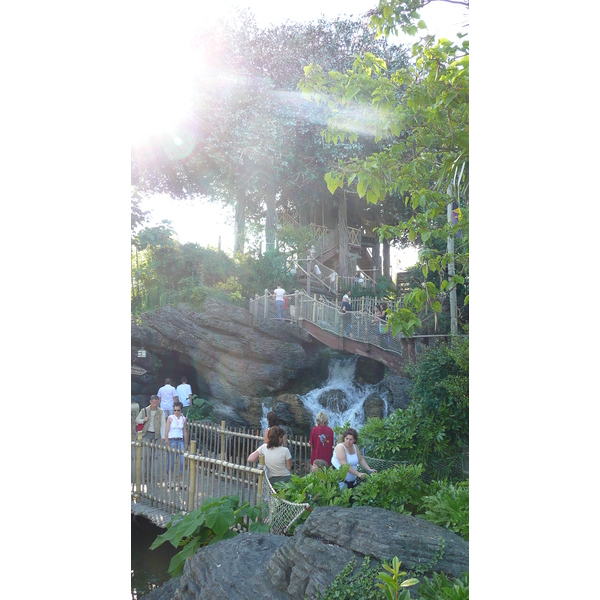 รูปถ่าย ฝรั่งเศส(France) ดิสนีย์แลนด์ปารีส(Disneyland Paris) บ้านต้นไม้โรบินสัน(La Cabane des Robinson) 2007-07 31