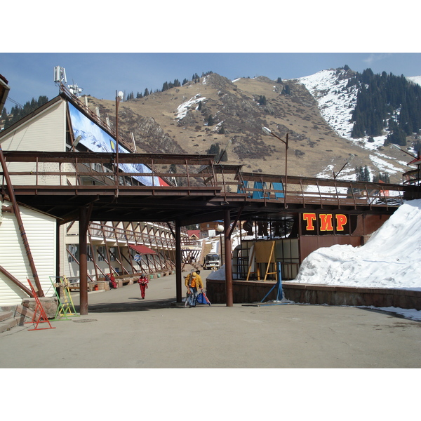รูปถ่าย คาซัคสถาน(Kazakhstan) ซิมบูแลค(Shymbulak) 2007-03 11