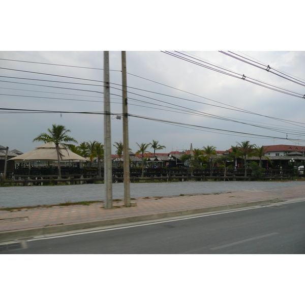 รูปถ่าย ไทย(Thailand) ชลบุรี(Chonburi) ถนนสุขุมวิท(Sukhumvit road) 2008-01 47