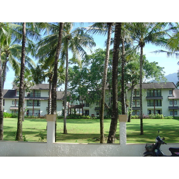 รูปถ่าย ไทย(Thailand) ภูเก็ต(Phuket) หาดกะตะ(Kata Beach) 2005-12 4