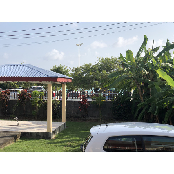 รูปถ่าย กวาเดอลูป(Guadeloupe) แซ็งตาน(Sainte Anne) 2021-02 127