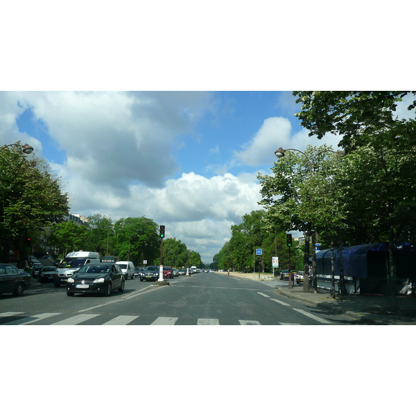 รูปถ่าย ฝรั่งเศส(France) ปารีส(Paris) ถนนฟอช(Avenue Foch) 2007-06 57