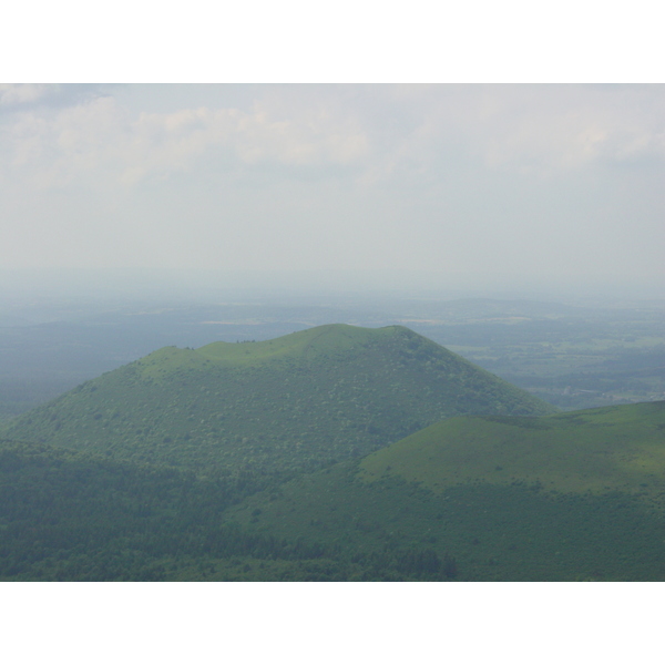 รูปถ่าย ฝรั่งเศส(France) ภูเขาปุย-เดอ-โดม(Puy de Dome) 2003-05 31