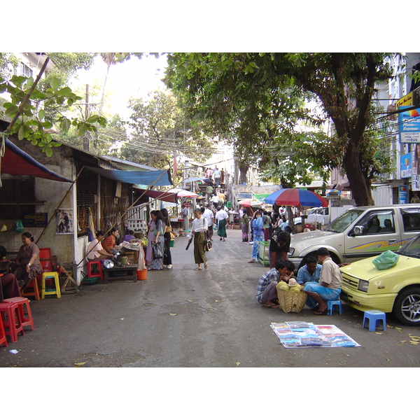 รูปถ่าย พม่า(Myanmar) ย่างกุ้ง(Yangon) 2005-01 15