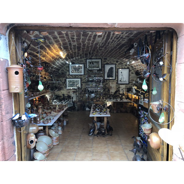 รูปถ่าย ฝรั่งเศส(France) กอลงฌ์-ลา-รูฌ(Collonges la Rouge) 2018-04 97