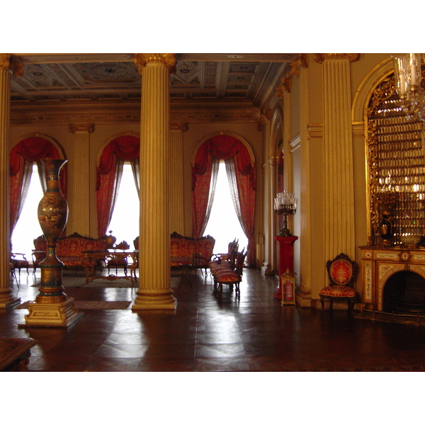 รูปถ่าย ตุรกี(Turkey) อิสตันบูล(Istanbul) พระราชวังโดลมาบาห์เช(Dolmabahce Palace) 2004-12 120