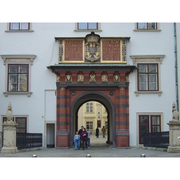 รูปถ่าย ออสเตรีย(Austria) เวียนนา(Vienna) 2004-11 21
