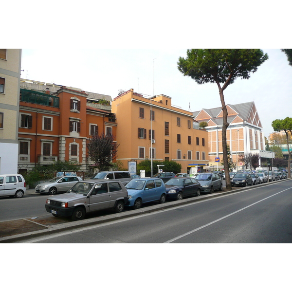 รูปถ่าย อิตาลี(Italy) โรม(Rome) ถนนเกรโกรีโอที่ 7(Via Gregorio VII) 2007-11 62