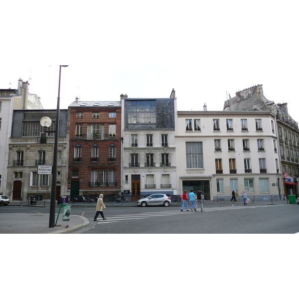 รูปถ่าย ฝรั่งเศส(France) ปารีส(Paris) คุ้มที่ 17 (17th Arrondissement) ถนนแปแรร์(Boulevard Pereire) 2007-05 57