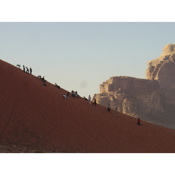 รูปถ่าย จอร์แดน(Jordan) ทะเลทรายวาดีรัม(Wadi Rum Desert) 2004-10 94