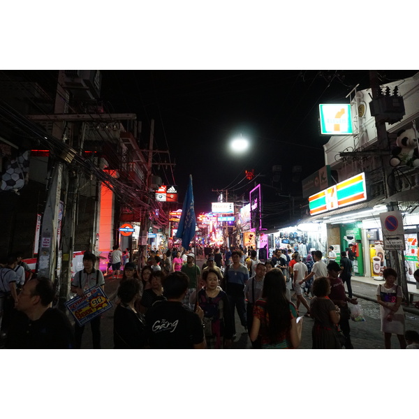 รูปถ่าย ไทย(Thailand) พัทยา(Pattaya) ถนนคนเดิน(Walking Street) 2016-12 3
