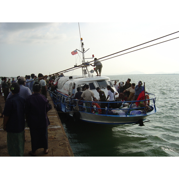 รูปถ่าย พม่า(Myanmar) จากมะริดไปทวาย(From Myeik to Dawei) 2005-01 3