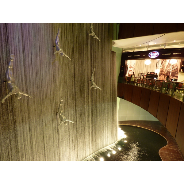 รูปถ่าย สหรัฐอาหรับเอมิเรตส์(United Arab Emirates) ดูไบ(Dubai) ดูไบมอลล์(The Dubai Mall) 2009-12 36