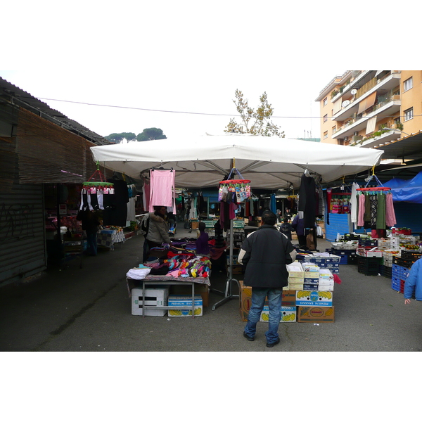 รูปถ่าย อิตาลี(Italy) โรม(Rome) ถนนเกรโกรีโอที่ 7(Via Gregorio VII) 2007-11 36