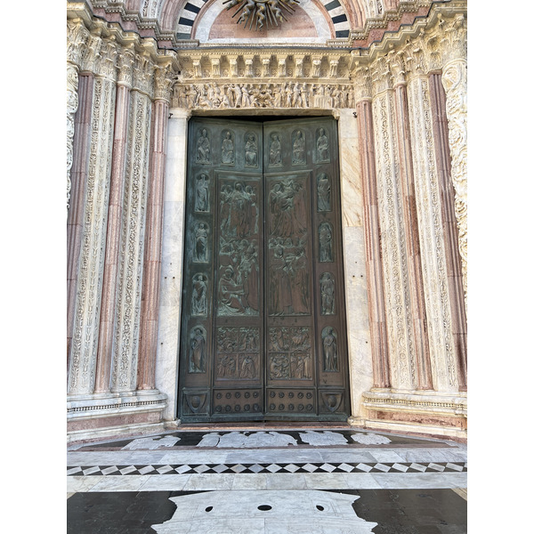 รูปถ่าย อิตาลี(Italy) ซีเอน่า(Siena) มหาวิหารเซียนา(Duomo di Siena) 2021-09 39