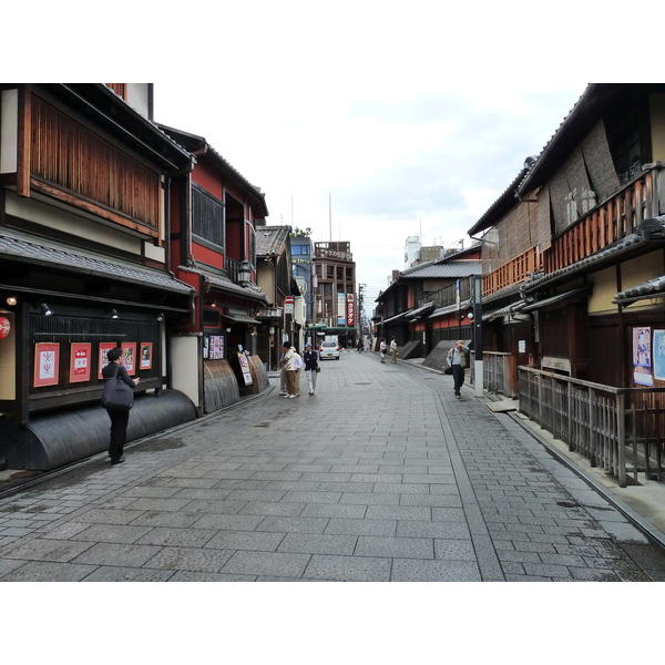 รูปถ่าย ญี่ปุ่น(Japan) เกียวโต(Kyoto) ถนนฮานามิโคจิ(Hanami koji) 2010-06 14