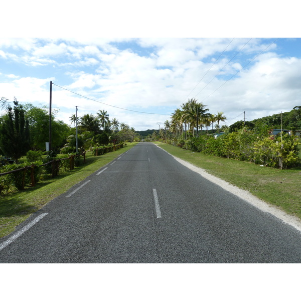 รูปถ่าย นิวแคลิโดเนีย(New Caledonia) เกาะลีฟู(Lifou) โยซิป(Josip) 2010-05 16