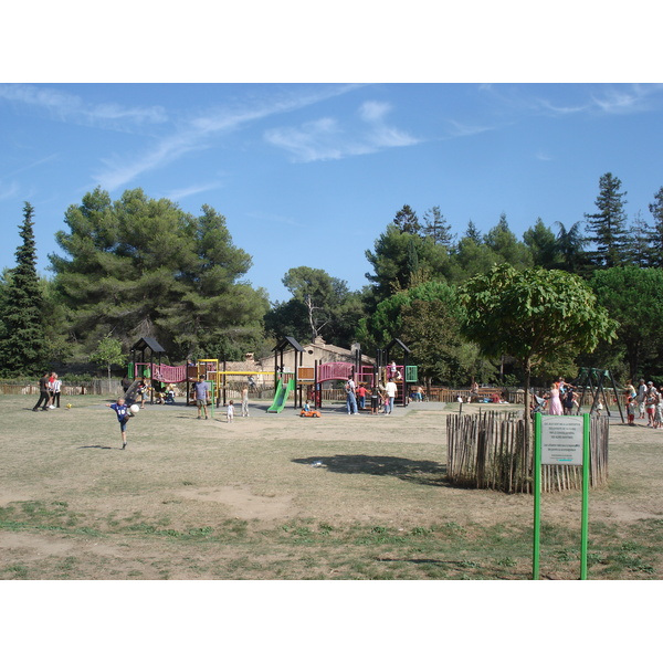 รูปถ่าย ฝรั่งเศส(France) วีลเนิฟ-ลูแบ(Villeneuve Loubet) สวนโวเกรอนีเย(Parc de Vaugrenier) 2006-09 21