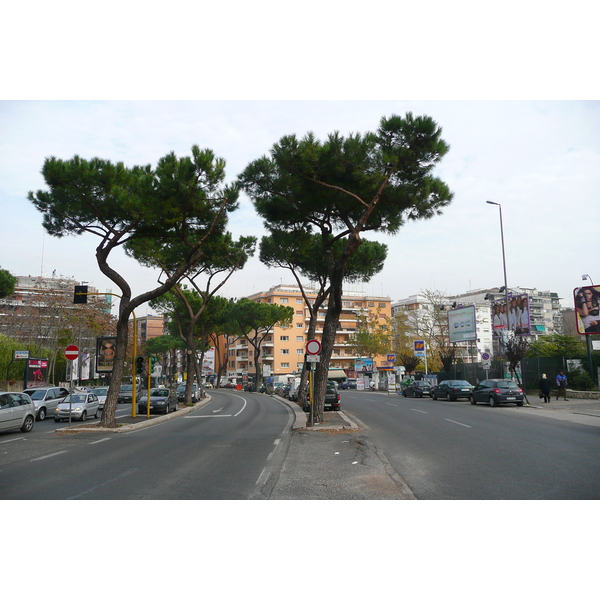 รูปถ่าย อิตาลี(Italy) โรม(Rome) ถนนเกรโกรีโอที่ 7(Via Gregorio VII) 2007-11 11