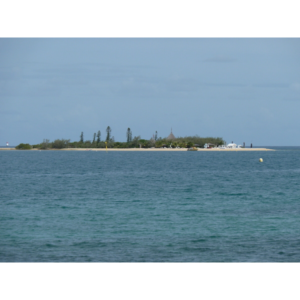รูปถ่าย นิวแคลิโดเนีย(New Caledonia) นูเมอา(Noumea) อ่าวอ็องส์วาตา(Anse Vata) 2010-05 41