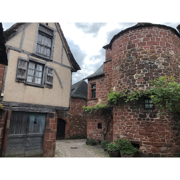 รูปถ่าย ฝรั่งเศส(France) กอลงฌ์-ลา-รูฌ(Collonges la Rouge) 2018-04 79