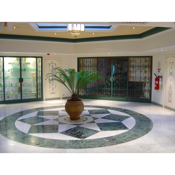 รูปถ่าย โมร็อกโก(Morocco) คาซาบลังกา(Casablanca) โรงแรมรอยัลมันซูร์ เมอริเดียน(Royal Mansour Meridien) 2004-09 24