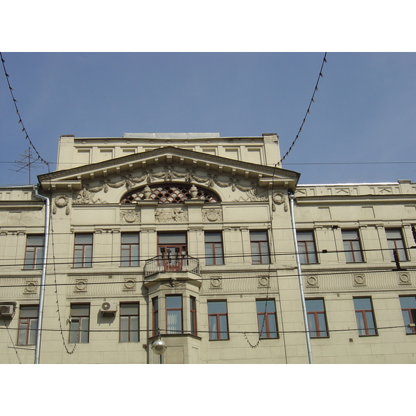 รูปถ่าย รัสเซีย(Russia) มอสโก(Moscow) ถนนตแวร์สกายา(Tverskaya Street) 2005-04 147