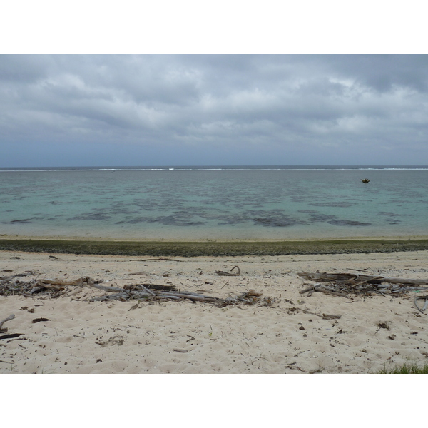 รูปถ่าย ฟิจิ(Fiji) ถนนจากนาดีไปนาตาโดลา(Nadi to Natadola road) 2010-05 92