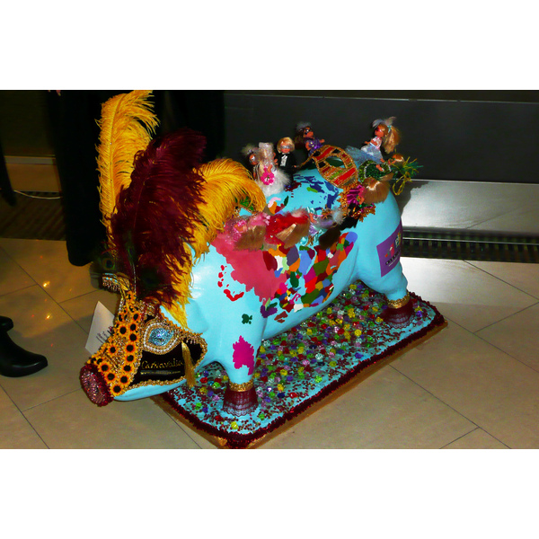 รูปถ่าย ยูเครน(Ukraine) เคียฟ(Kiev) ศูนย์การค้าอารีนาซิตี(Arena city) 2007-11 49
