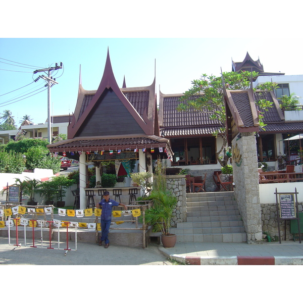 รูปถ่าย ไทย(Thailand) ภูเก็ต(Phuket) กะตะกะรน(Kata Karon) 2005-12 47