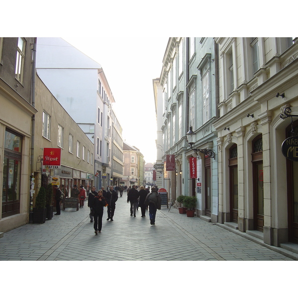 รูปถ่าย สโลวะเกีย(Slovakia) บราทิสลาวา(Bratislava) 2004-11 50