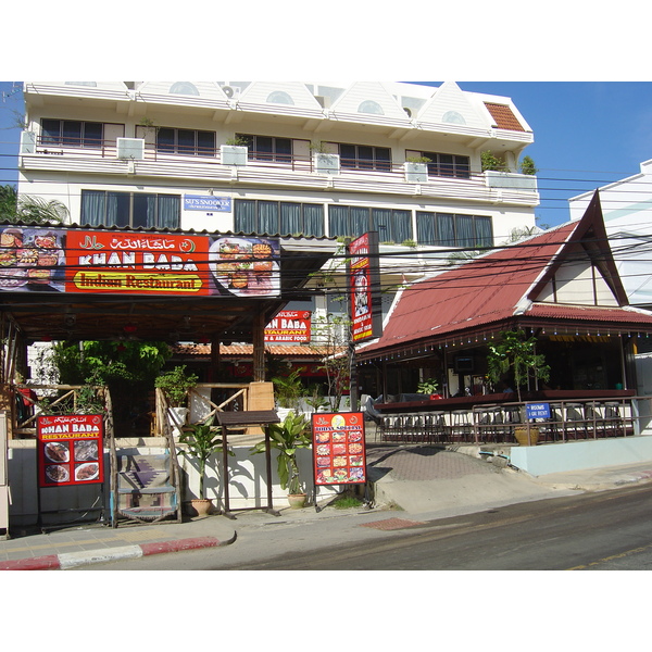 รูปถ่าย ไทย(Thailand) ภูเก็ต(Phuket) กะตะกะรน(Kata Karon) 2005-12 36