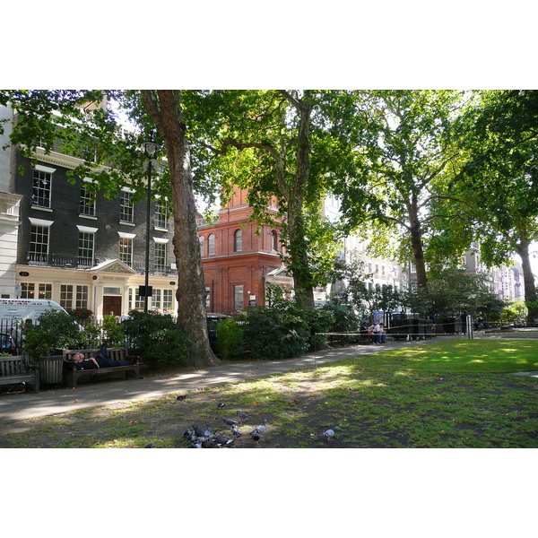 รูปถ่าย อังกฤษ(United Kingdom) ลอนดอน(London) จัตุรัสโซโห(Soho Square) 2007-09 40