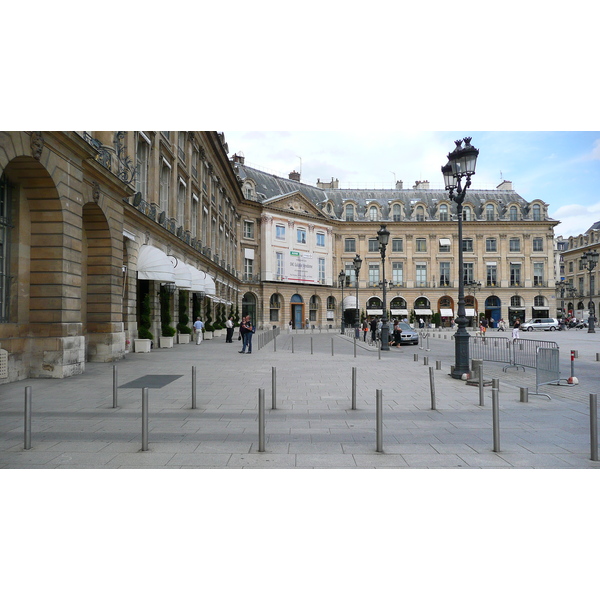 รูปถ่าย ฝรั่งเศส(France) ปารีส(Paris) จัตุรัสว็องโดม(Place Vendome) 2007-07 39