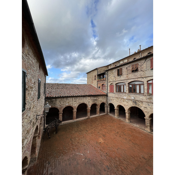 รูปถ่าย อิตาลี(Italy) ซูเวเรโต(Suvereto) 2021-09 38