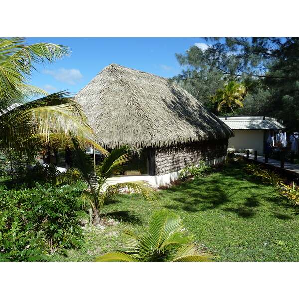 รูปถ่าย นิวแคลิโดเนีย(New Caledonia) เกาะลีฟู(Lifou) โรงแรมเดรฮูวิลเลจ(Drehu Village Hotel) 2010-05 20