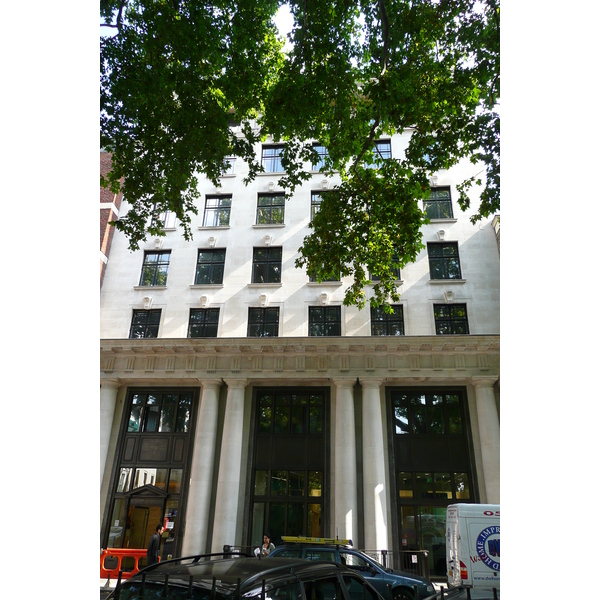 รูปถ่าย อังกฤษ(United Kingdom) ลอนดอน(London) จัตุรัสโซโห(Soho Square) 2007-09 24