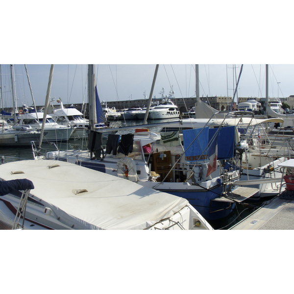 รูปถ่าย ฝรั่งเศส(France) อองทีป(Antibes) ถนนอากียง(Boulevard Aguillon) 2007-08 29