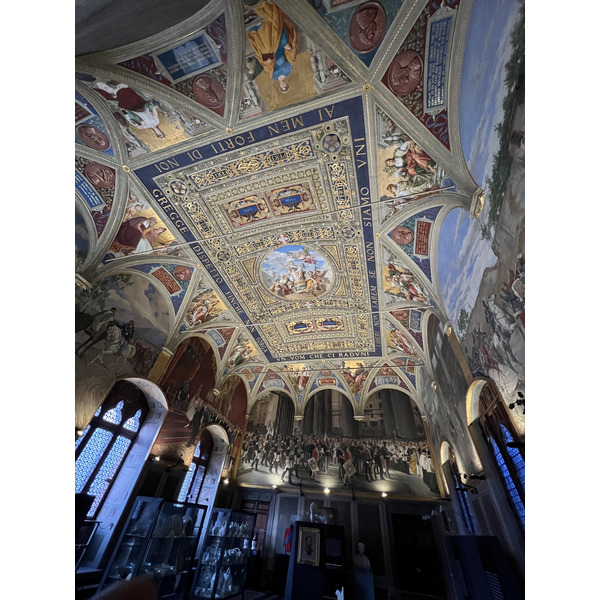 รูปถ่าย อิตาลี(Italy) ซีเอน่า(Siena) วังปุบบลีโก(Palazzo Pubblico) 2021-09 21
