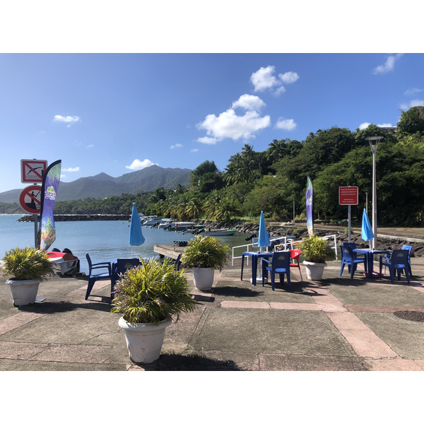 รูปถ่าย กวาเดอลูป(Guadeloupe) ทรัวรีวีแยร์(Trois Rivieres) 2021-02 14