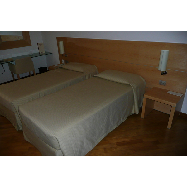 รูปถ่าย อิตาลี(Italy) มิลาน(Milan) โรงแรมคันทรีบอร์โรเมโอ(Country Hotel Borromeo) 2008-06 2