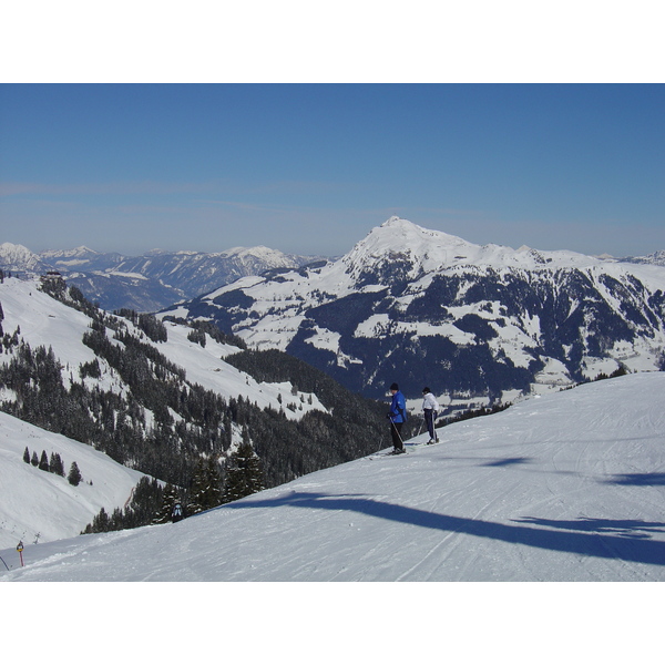 รูปถ่าย ออสเตรีย(Austria) คิทซ์บูเฮล(Kitzbuhel) สกี(Ski) 2005-03 113