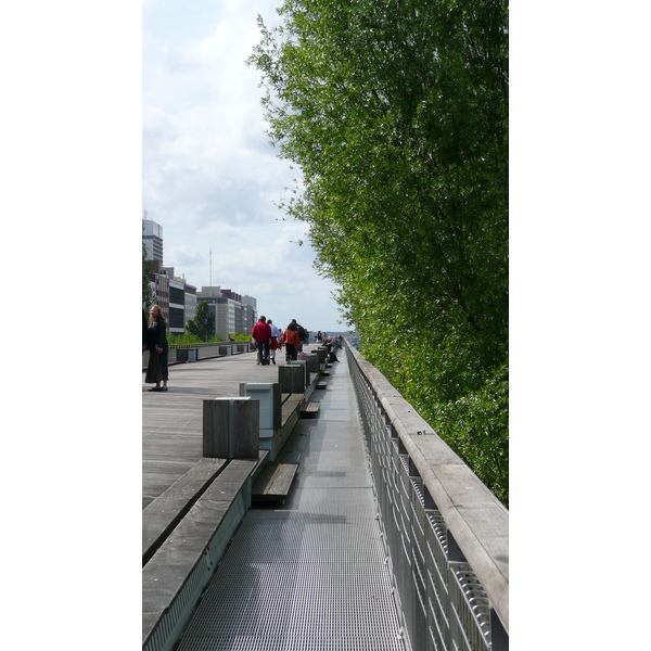 รูปถ่าย ฝรั่งเศส(France) ปารีส(Paris) ลาเดฟ็องส์(La Defense) 2007-05 227